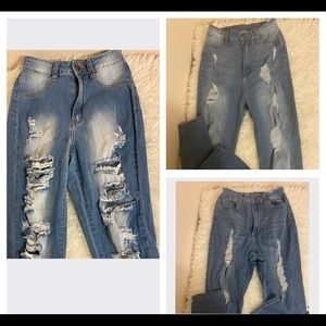 THREE distressed medium washed size 7 fashion nova jeans!